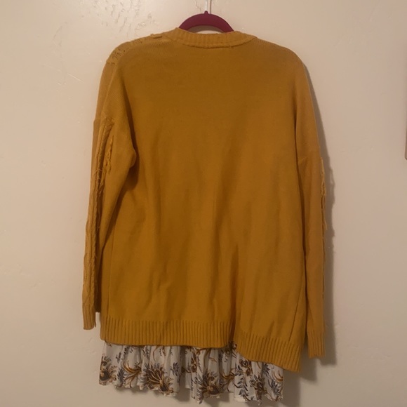 Fringe yellow cardigan - Picture 3 of 3